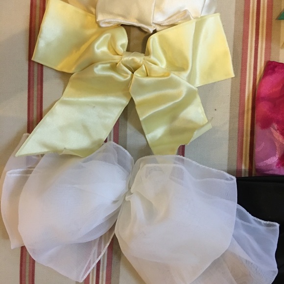 8 bow hair clips black rainbow green yellow white - Picture 5 of 6